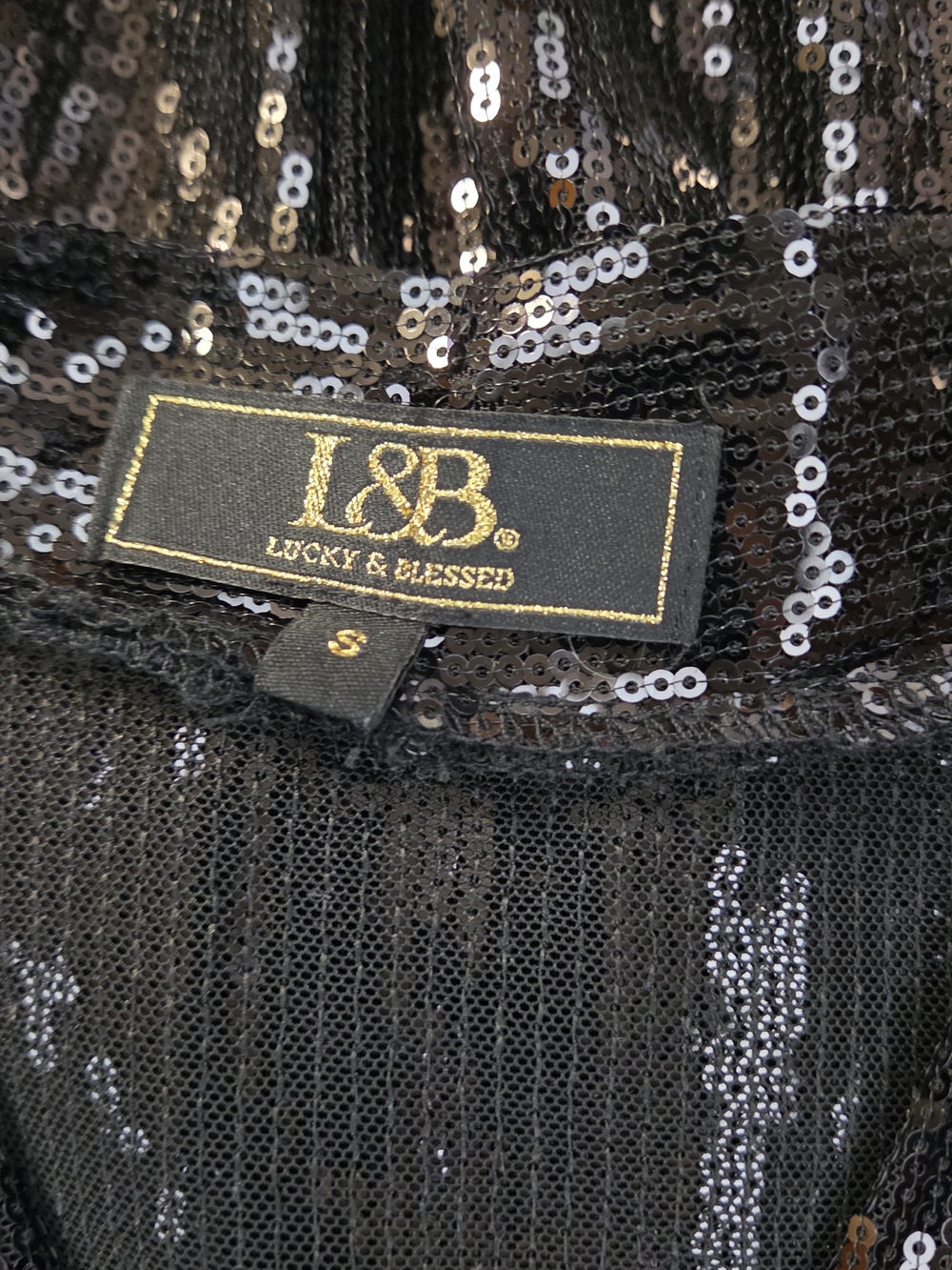 Lucky And Blessed Black Sequin Twist-Front V-Neck Women's Top Size Small - Picture 6 of 7